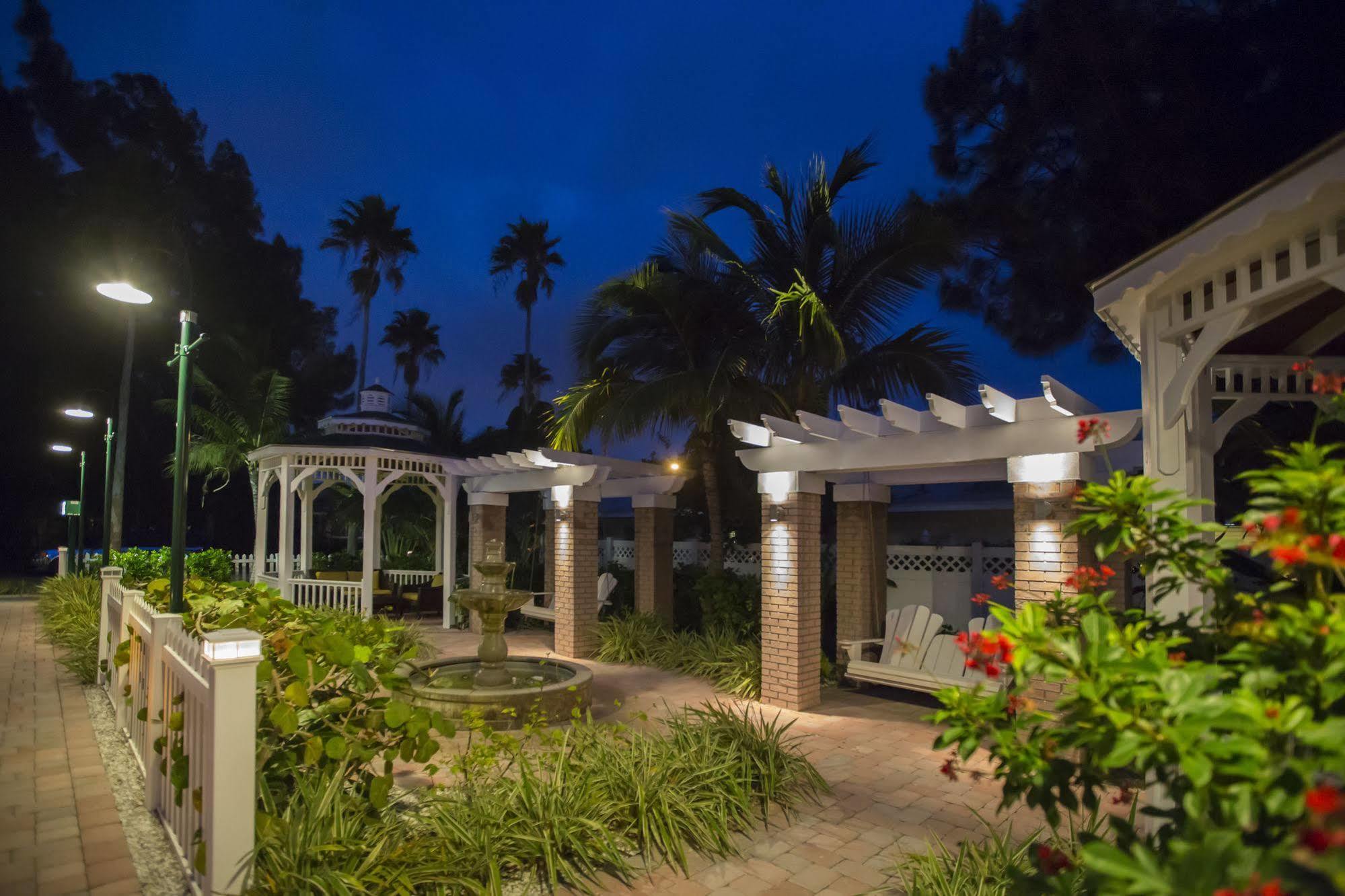 Coconut Inn Pass-A-Grille Beach St. Pete Beach Exterior photo